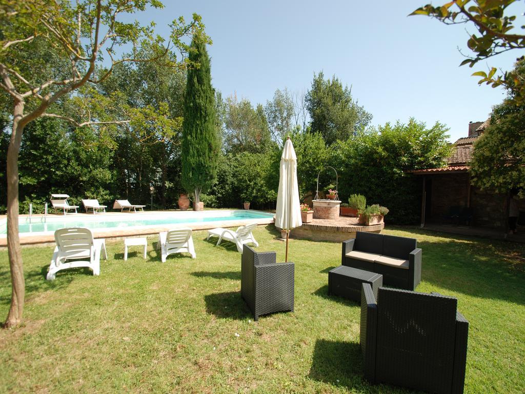 Casa Vacanze Pievina Vescona Exteriör bild