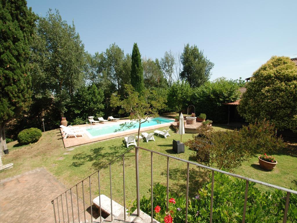 Casa Vacanze Pievina Vescona Exteriör bild